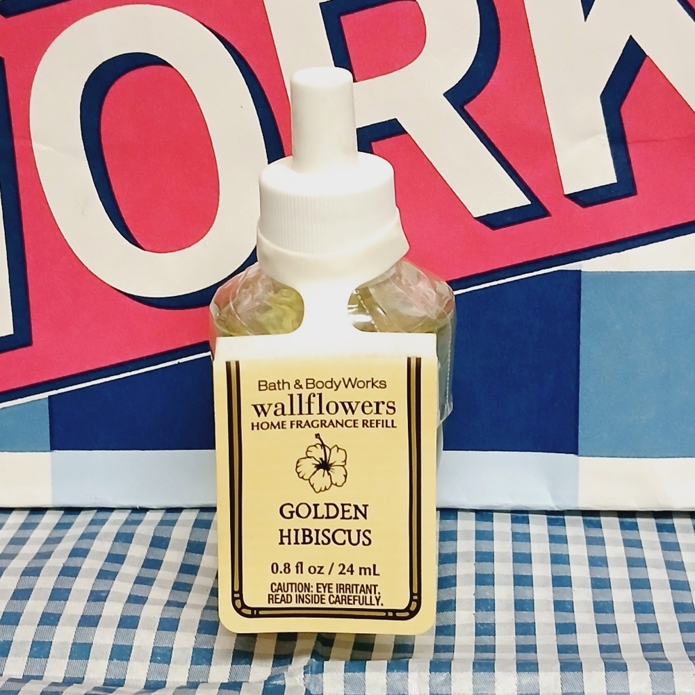 Bath and Body Works Golden Hibiscus Wallflower Home Fragrance Refill